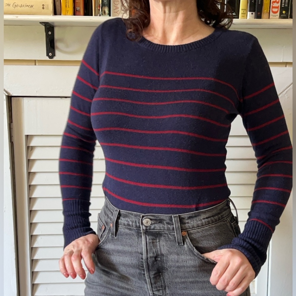 Classic sailor crewneck XS or S women’s sweater, navy blue with red stripes